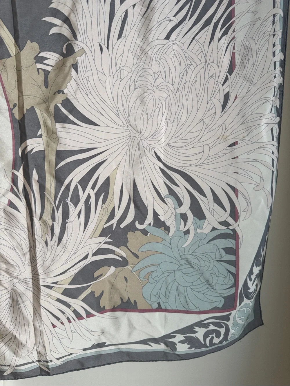 Vintage 1970s Ginnie Johansen Floral Abstract Art Deco Silk Scarf 34 x 34